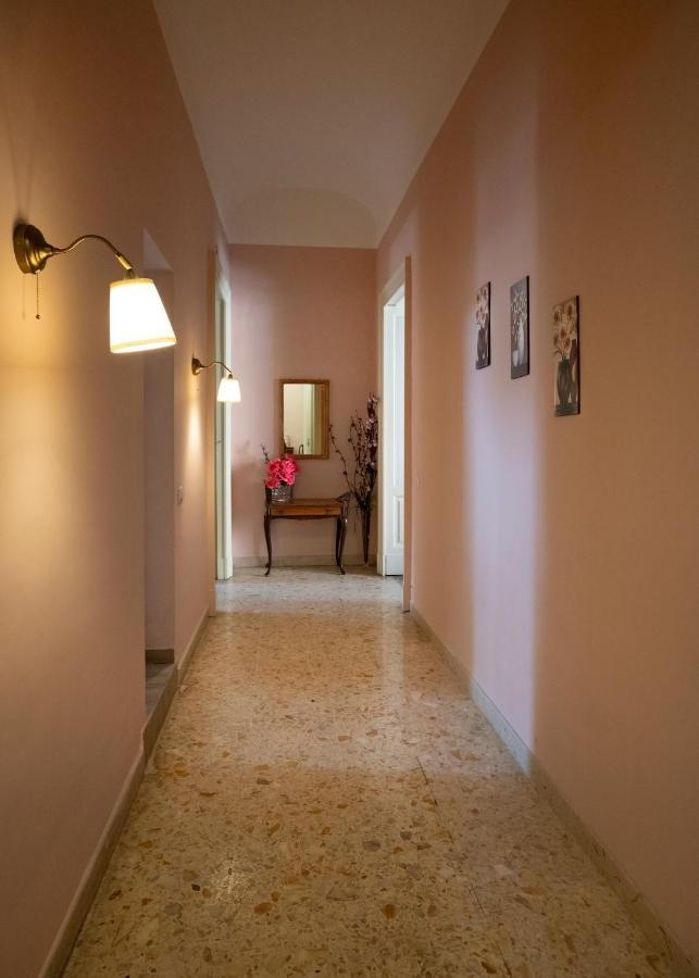 Sicilian Mood - Bed And Breakfast คาตาเนีย ภายนอก รูปภาพ